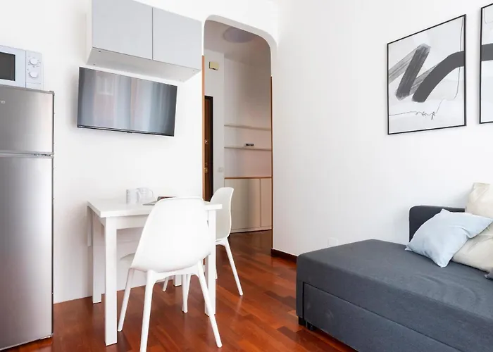 Italianway Easy - Carlone 5 * Milan